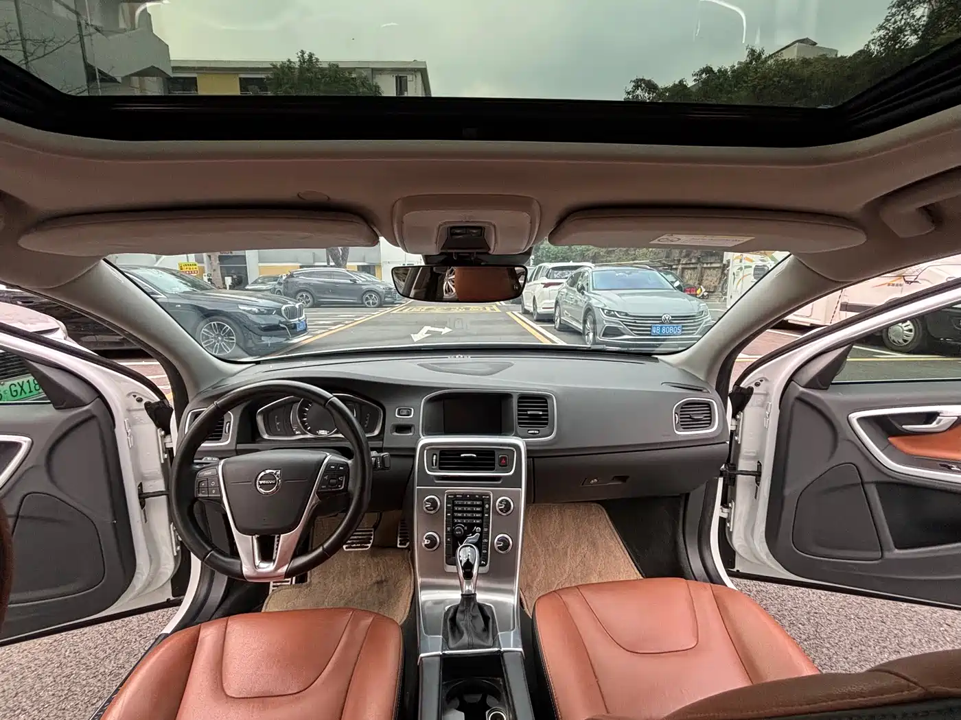 VOLVO S60
