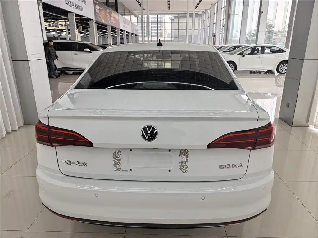 Volkswagen Bora 2021 1.5L Automatic Comfort Smart Edition фото 4