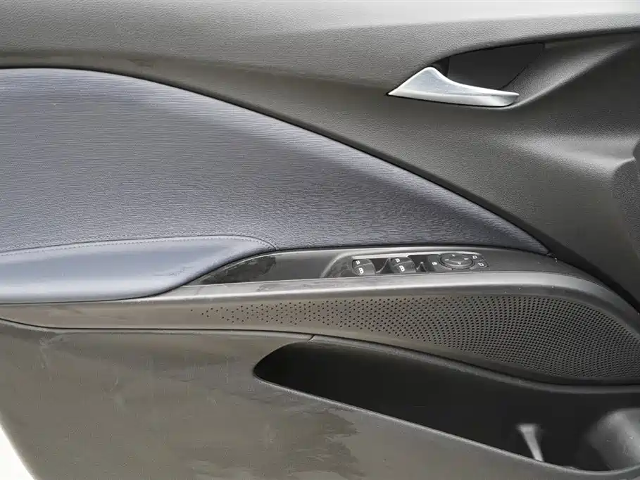 BUICK SLIGHTLY BLUE 6