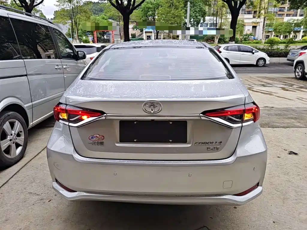 Toyota Corolla 2021 1.2T S-CVT Elite PLUS Edition фото 6
