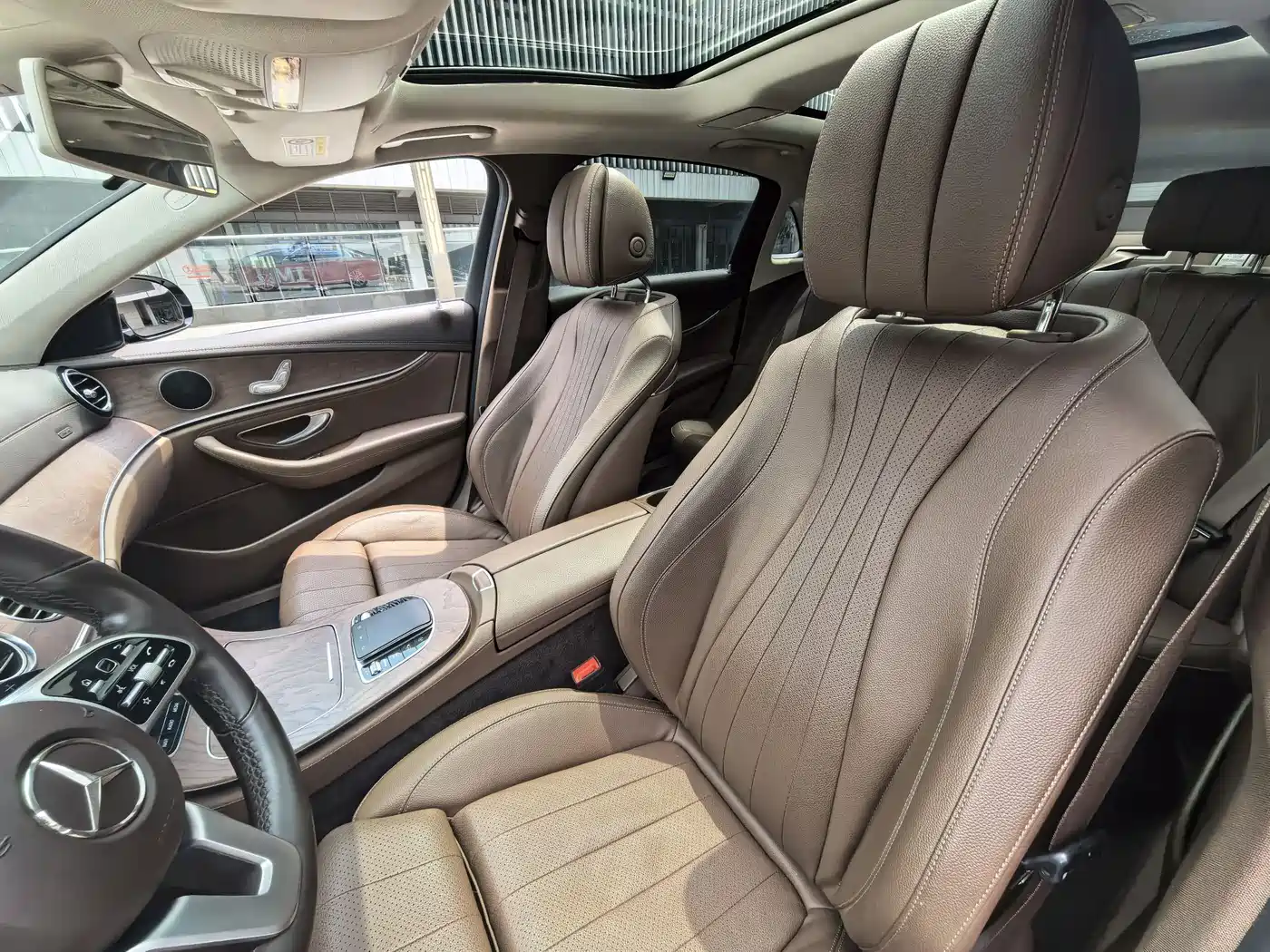 Mercedes-Benz E-Class 2020 E 260 L фото 8