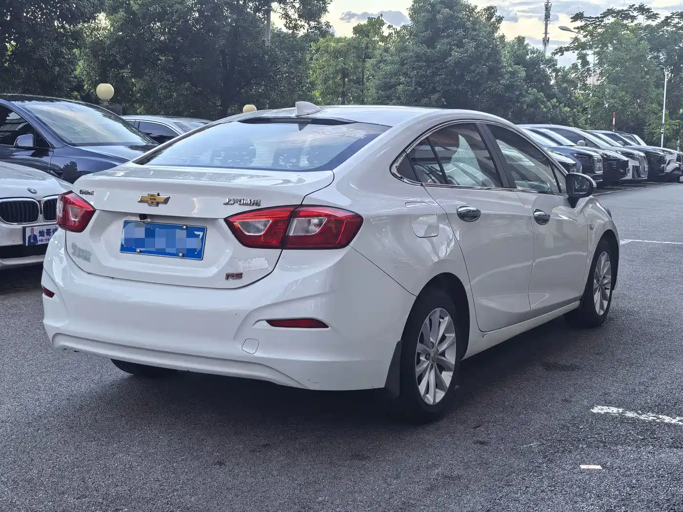 Chevrolet Cruze 2018 2018 320 Automatic Pioneer Sunroof Edition