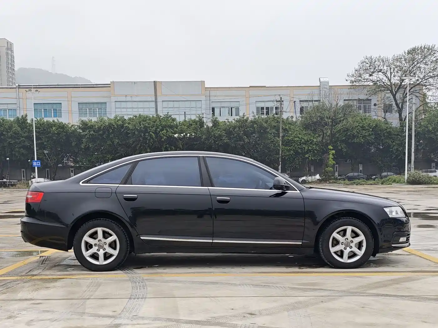 Audi A6L 2011 Model 2.0 TFSI Auto Standard фото 6