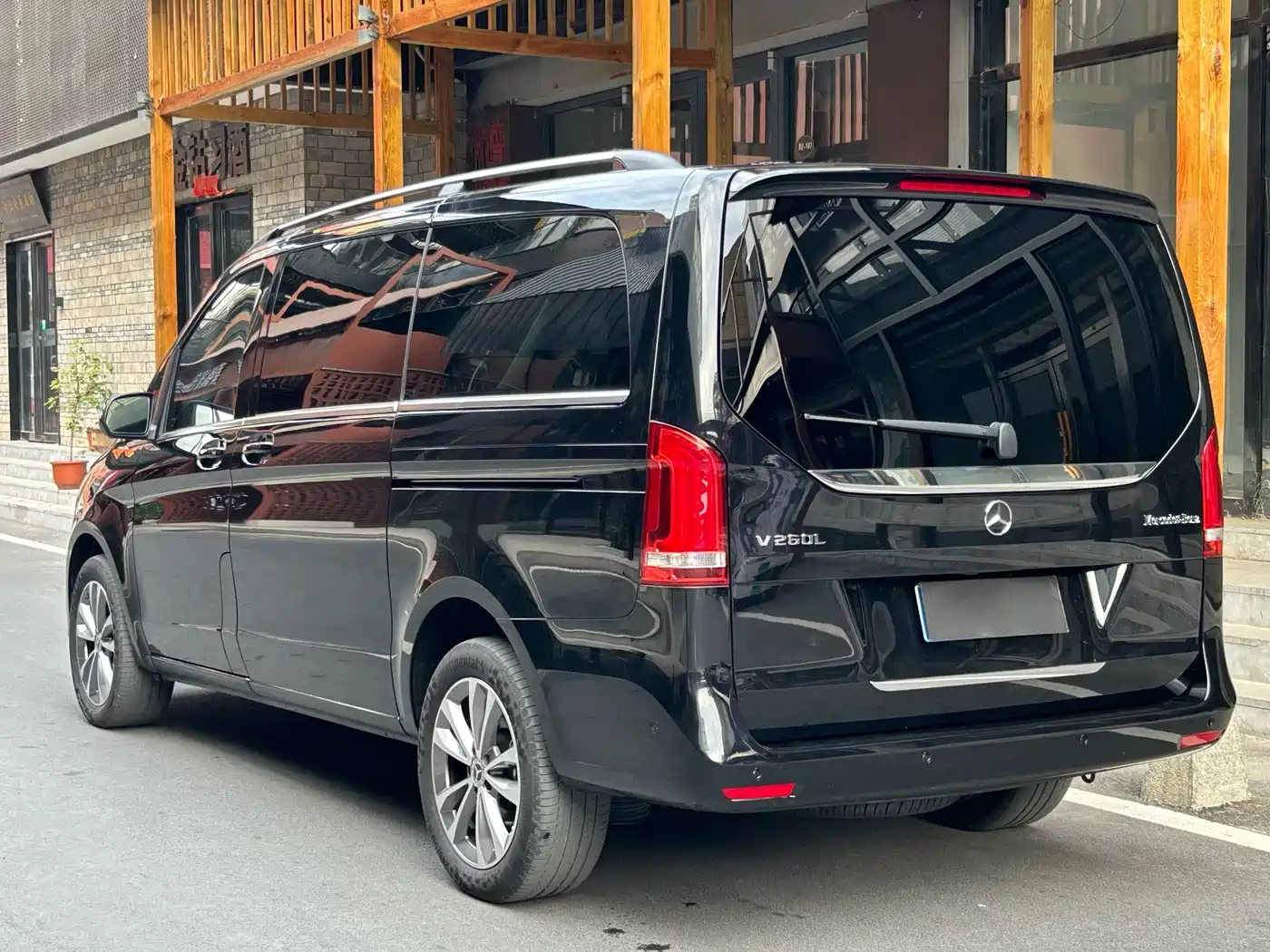 Mercedes-Benz V-Class 2022 V 260 Pilot Edition фото 25