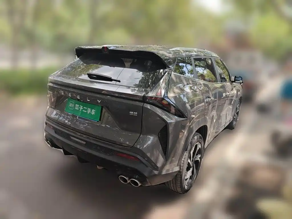 Фото 4 - Geely Boyue