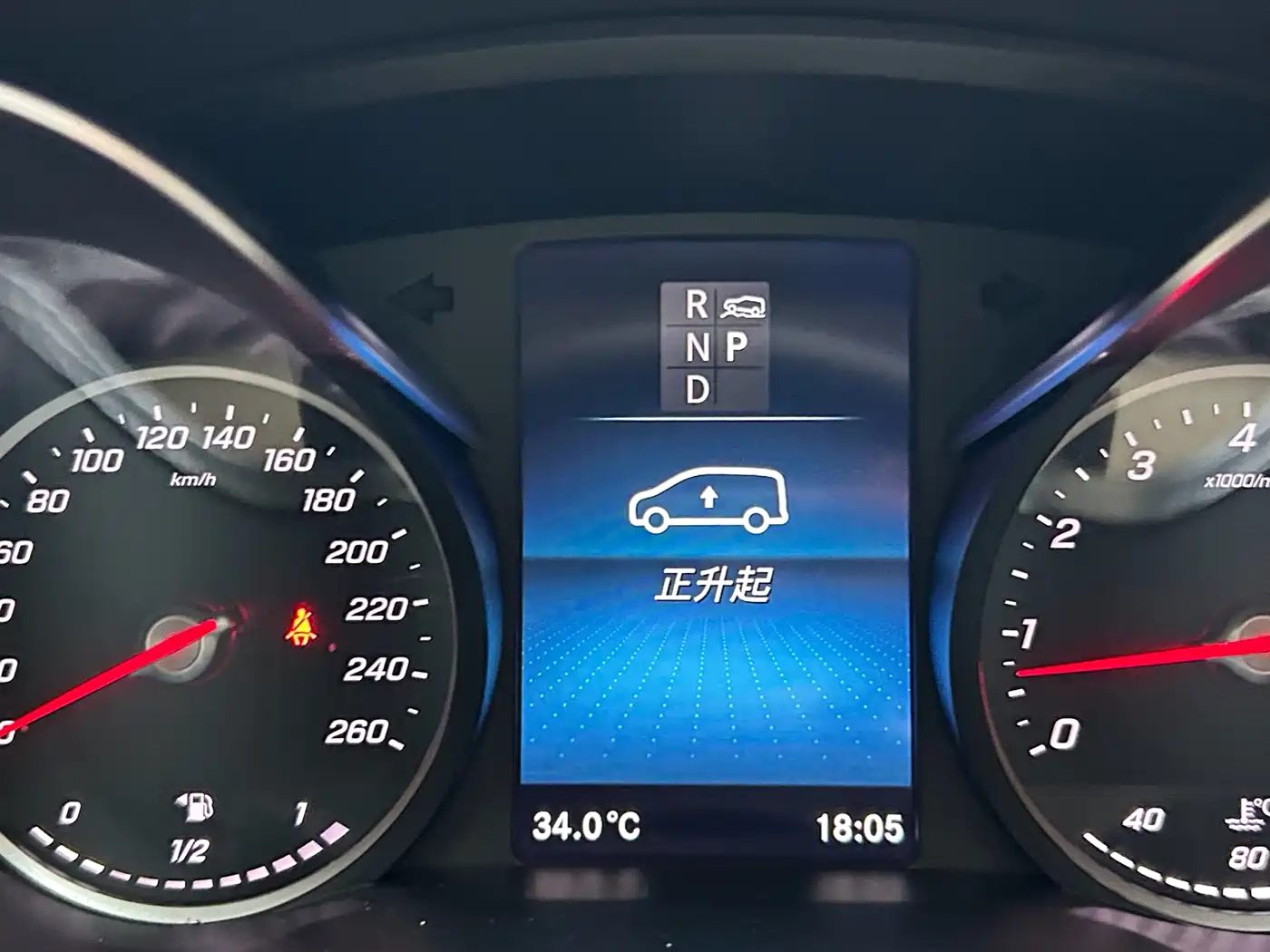Mercedes-Benz V-Class 2022 V 260 Pilot Edition фото 11