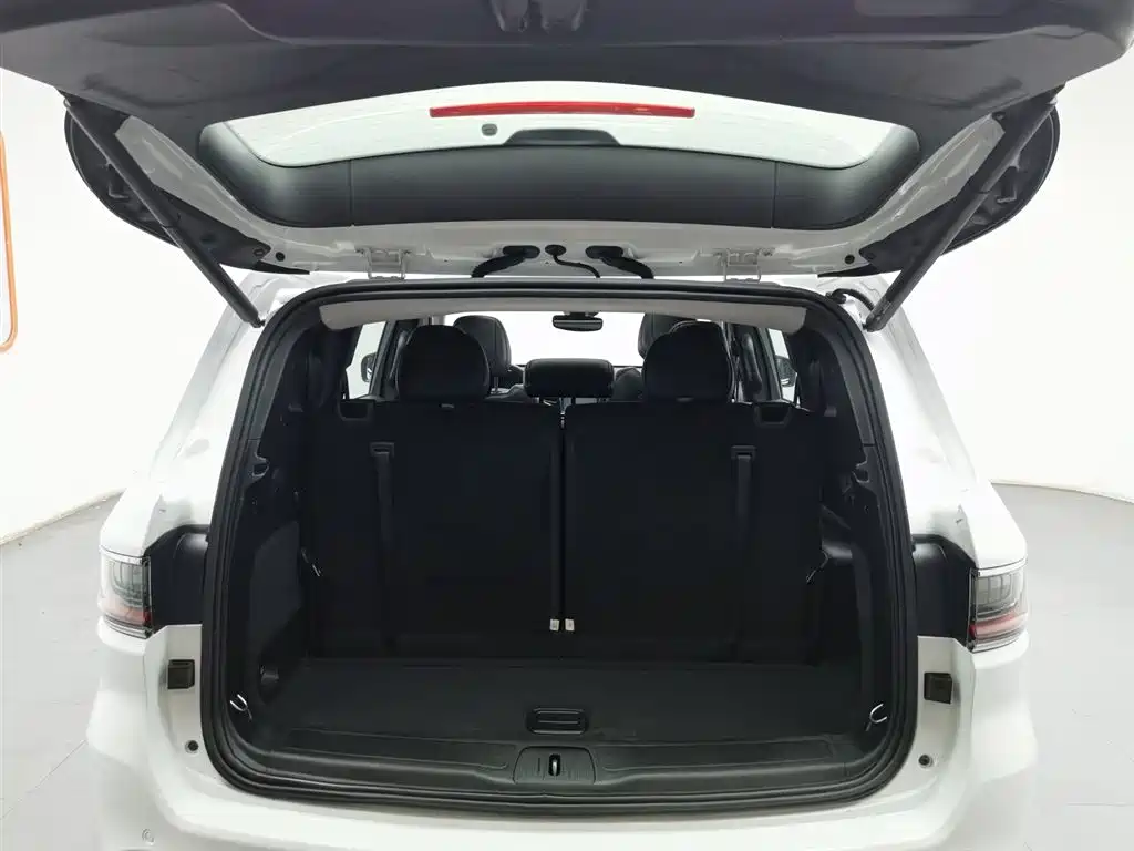 JEEP GRAND COMMANDER