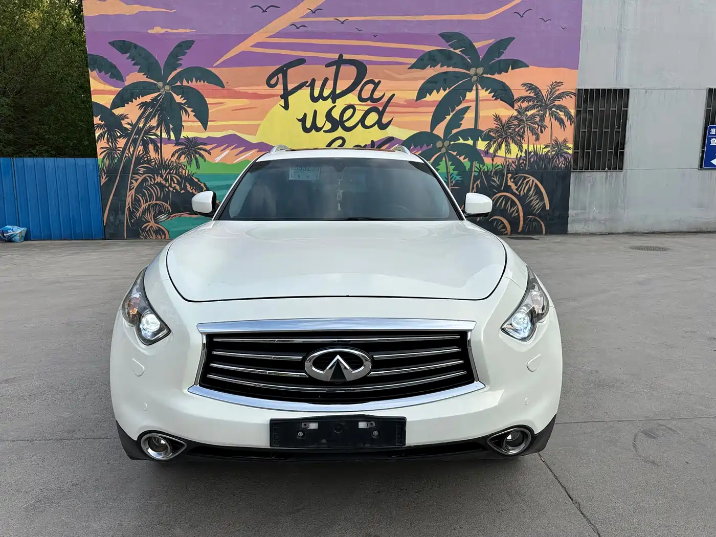 Infiniti FX 2013 FX37 Standard Edition фото 2