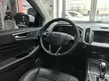 Фото 12 - Ford Edge
