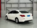 Photo 9 - Chevrolet Cavalier