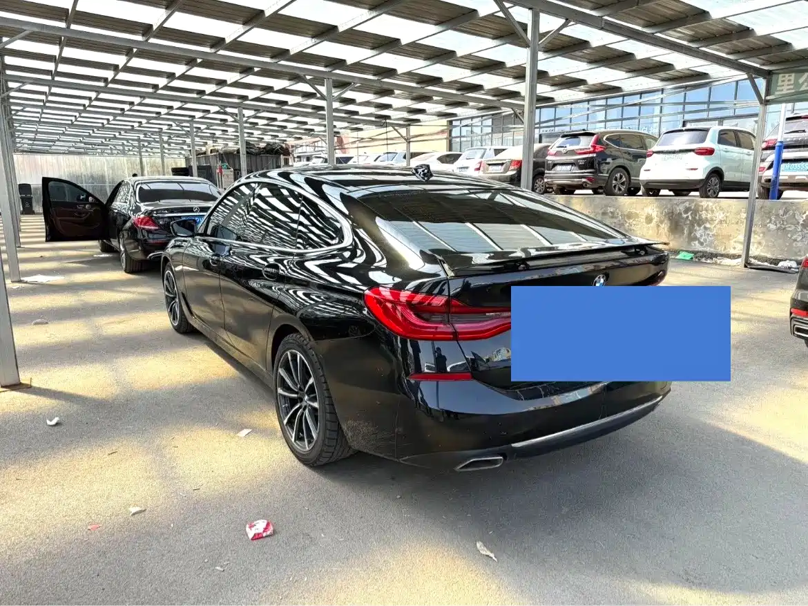 BMW 6 Series GT 2020 630i M Sport Package фото 8