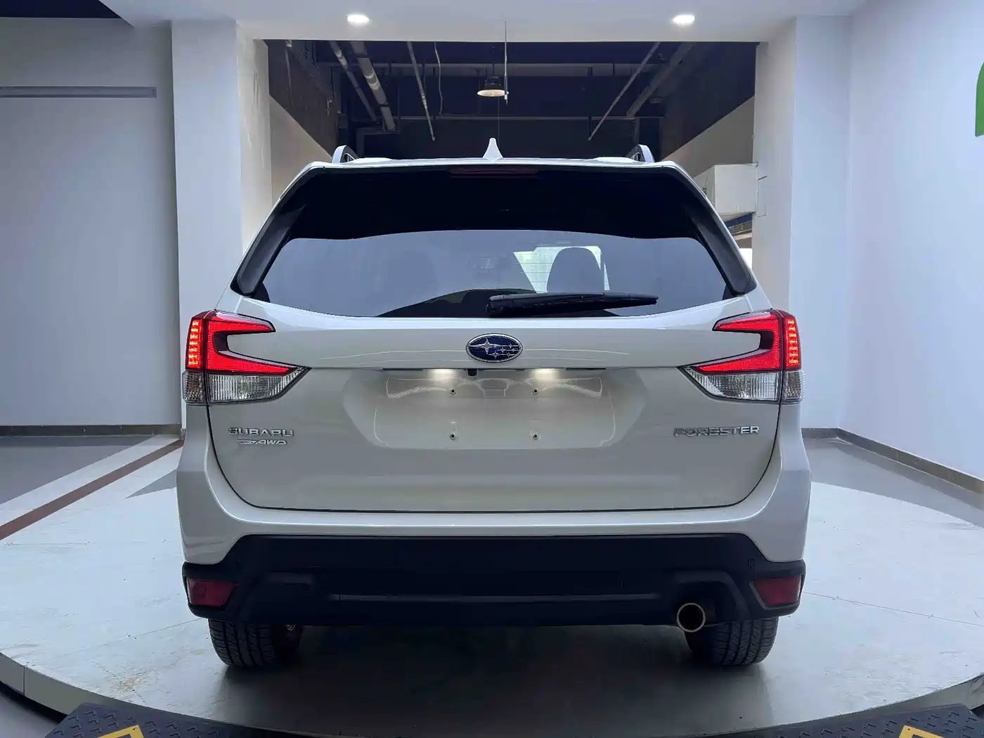 SUBARU FORESTER