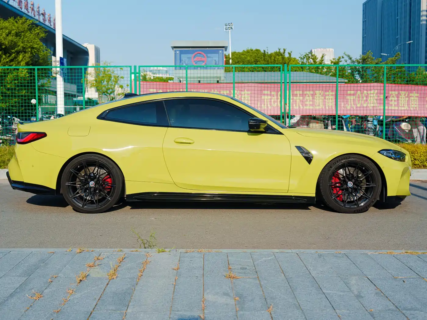 BMW M4 2024 2022 M4 Coupe M xDrive Thunder Edition