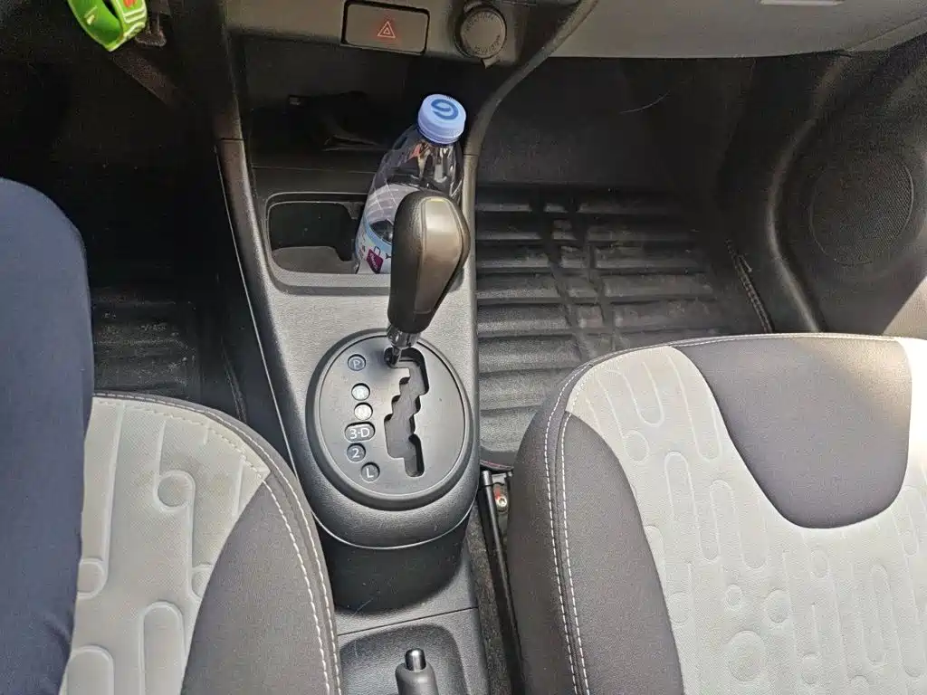 Suzuki Alto 2014 2013 1.0L Automatic Deluxe