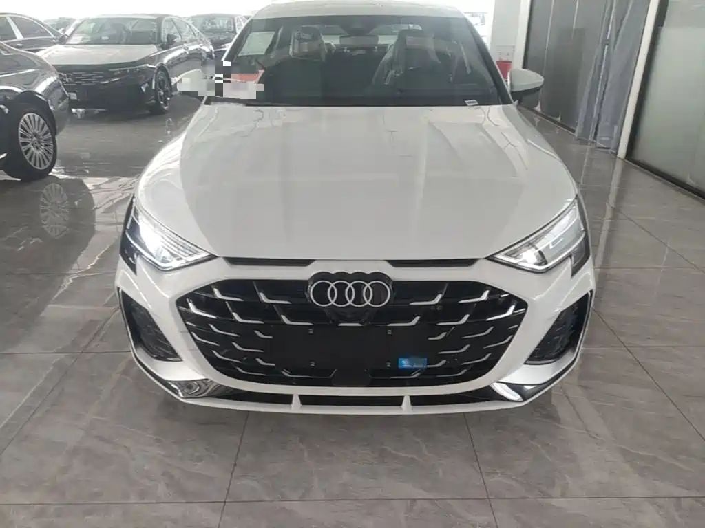 Audi A3 2026 2025 Facelift A3L Limousine 35TFSI Flying Joy Edition