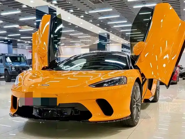 McLaren GT 4.0T, Стандарт
