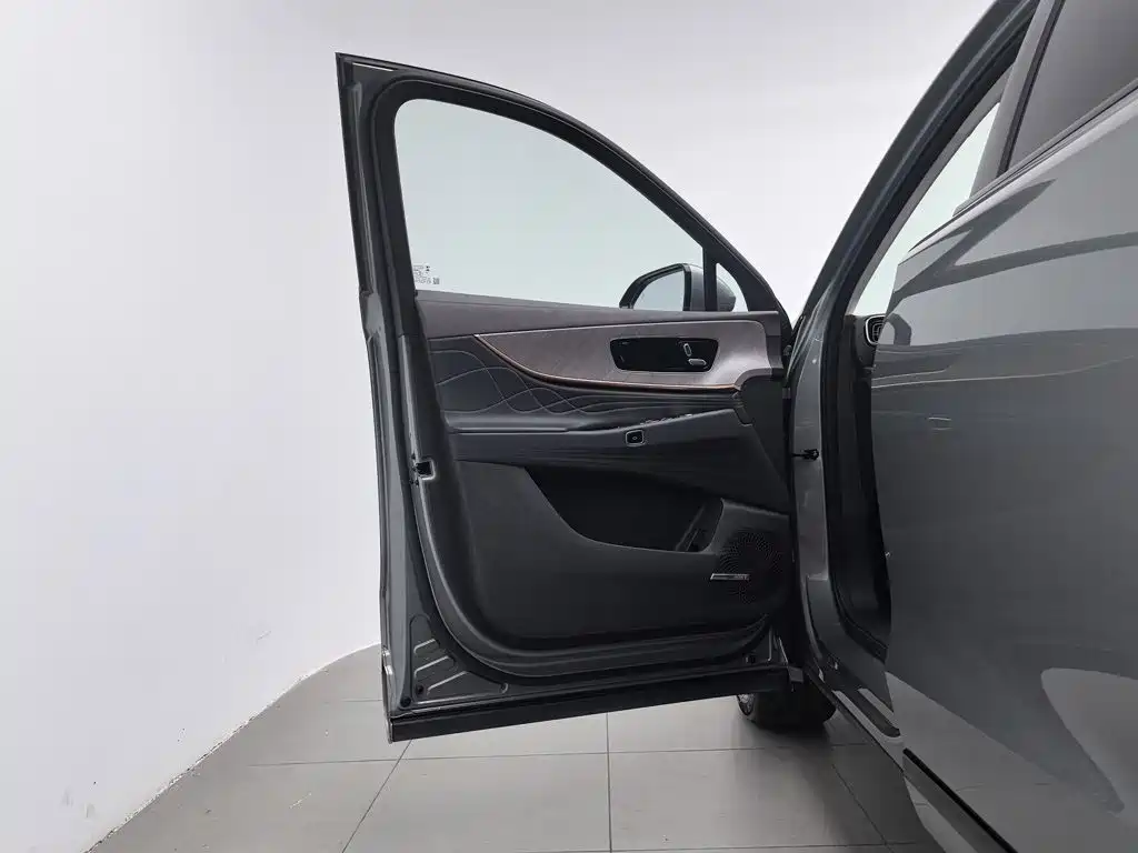 Chery Tiggo 9 C-DM 2024 2025 1.5T 106KM Super Comfort Edition 5-Seater NCM