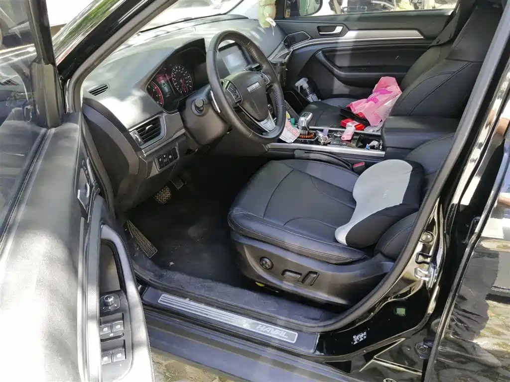 Photo 14 - Haval H6