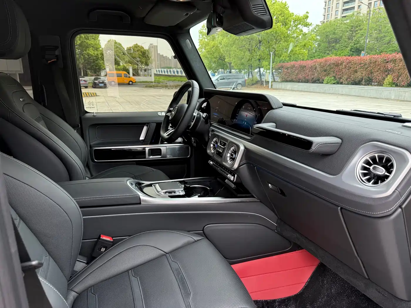 Mercedes-Benz G-Class AMG 2025 AMG G 63 фото 9