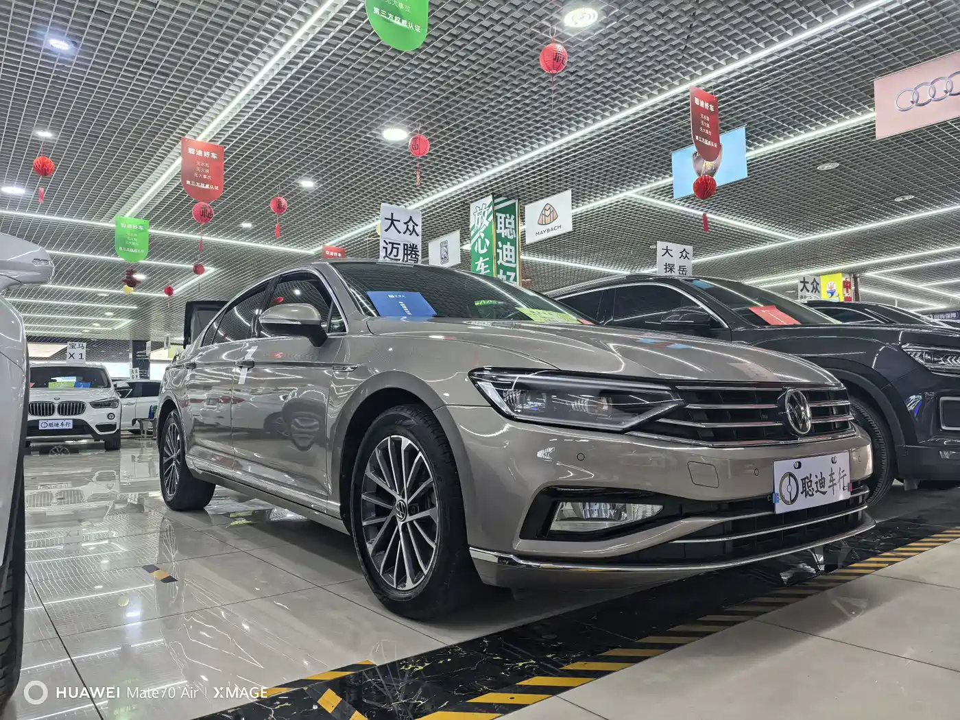 Volkswagen Magotan 2020 330TSI DSG Luxury фото 3