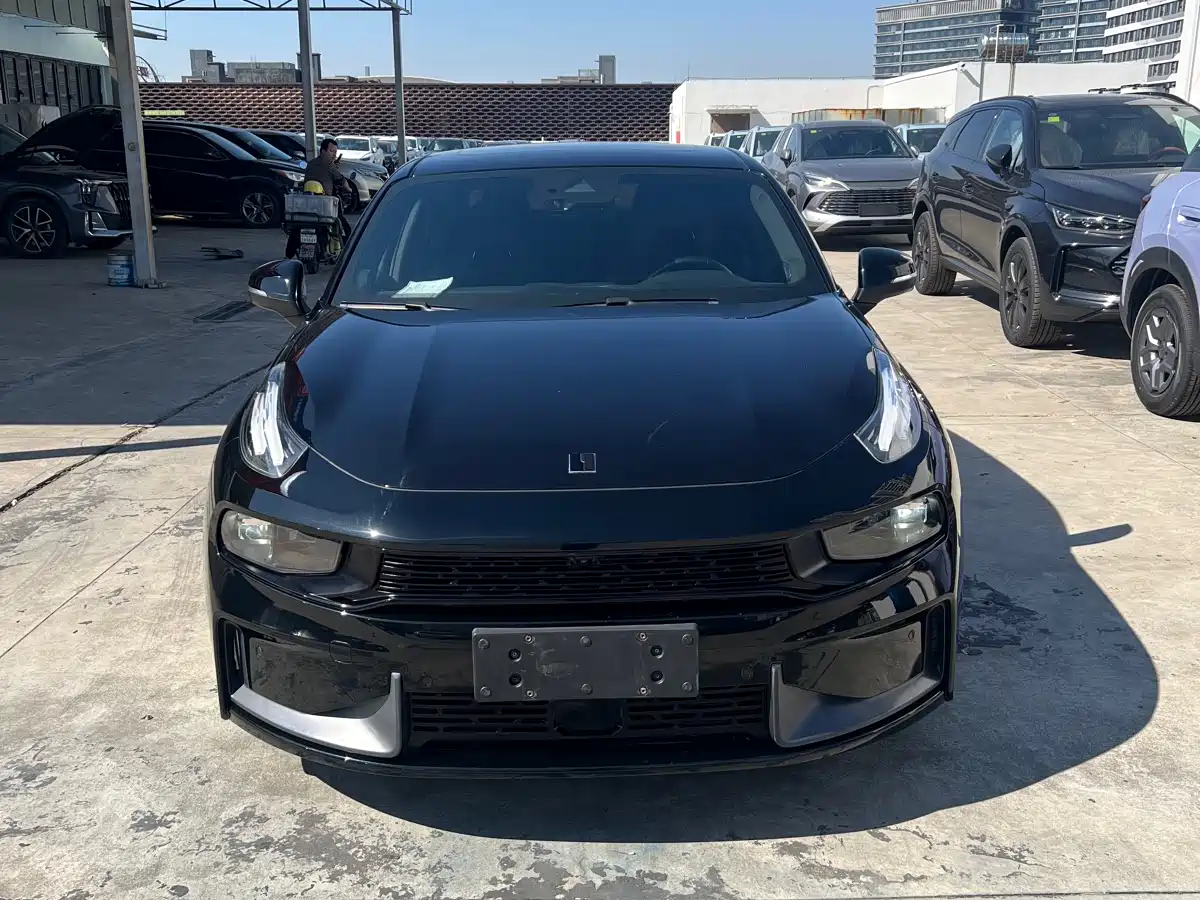 Lynk & Co 03 2019 1.5TD DCT Power Pro Edition China VI фото 2