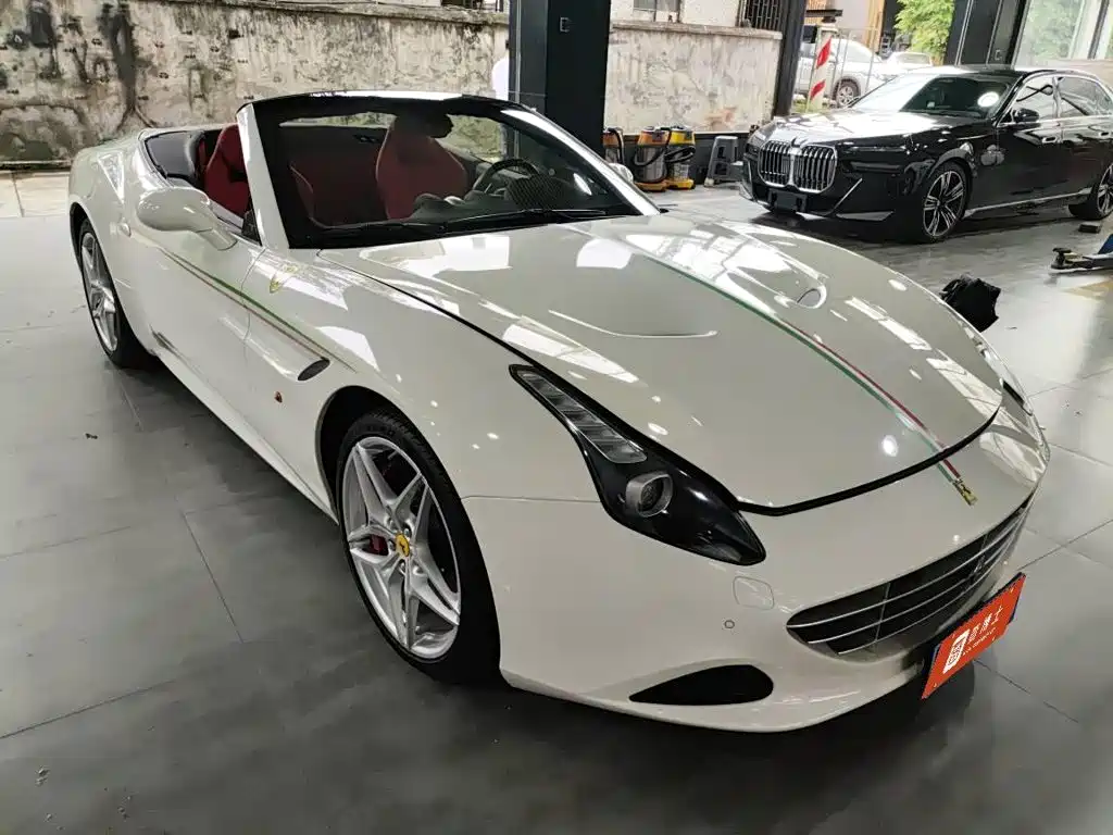 Ferrari California T 2018 2015 3.9T Standard