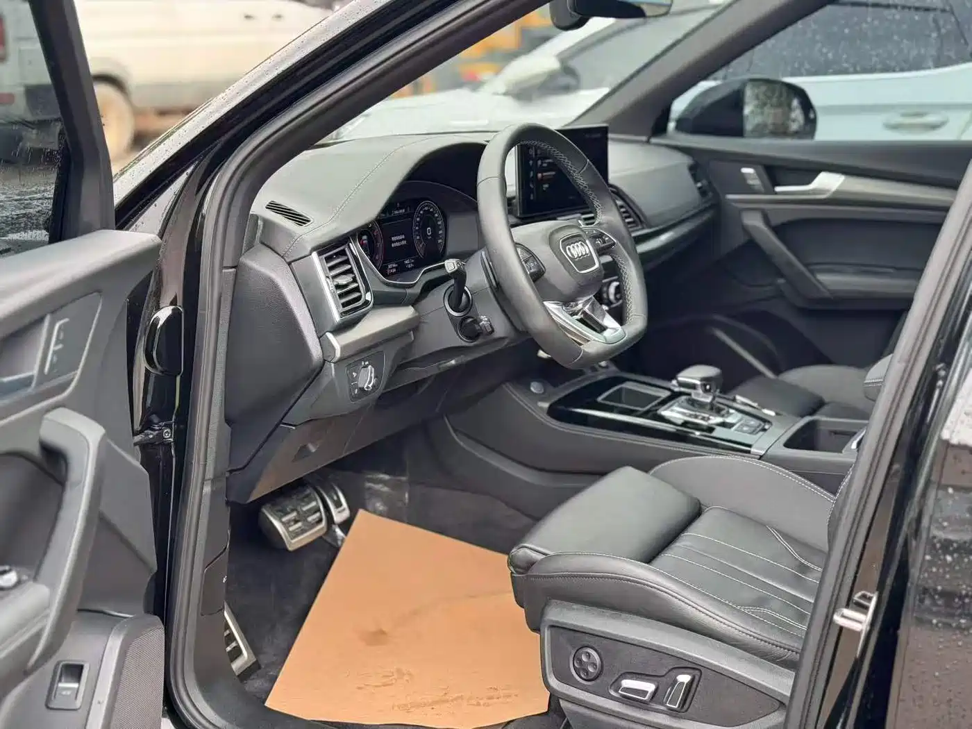 Audi Q5L 2023 40T Luxury Dynamic фото 4