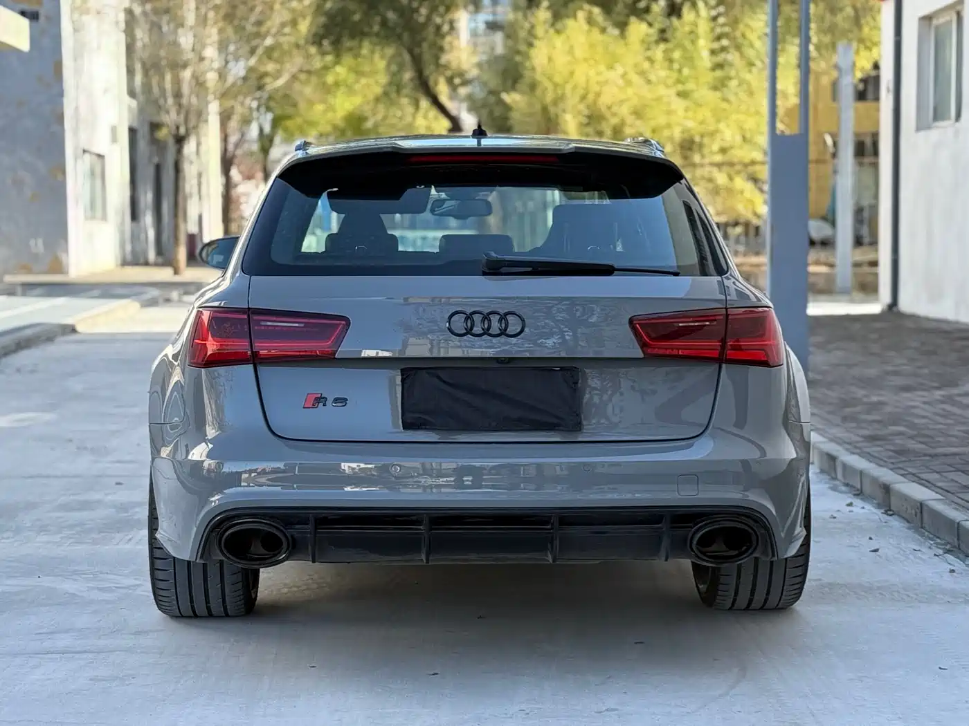 Audi RS 6 2016 RS 6 4.0T Avant фото 5