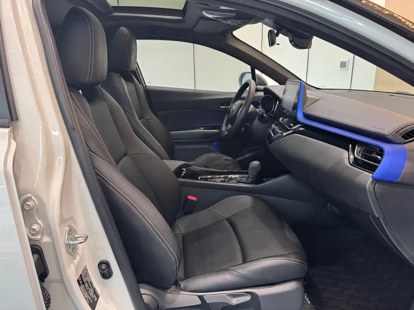 Toyota IZOA 2020 2.0L Yi Xiang Edition фото 11