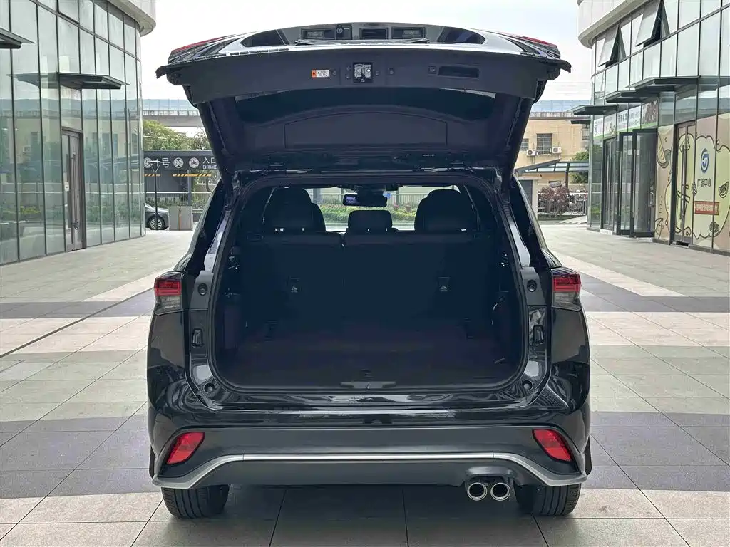 Toyota Crown Kluger 2022 2.0T 4WD Sporty Edition фото 25