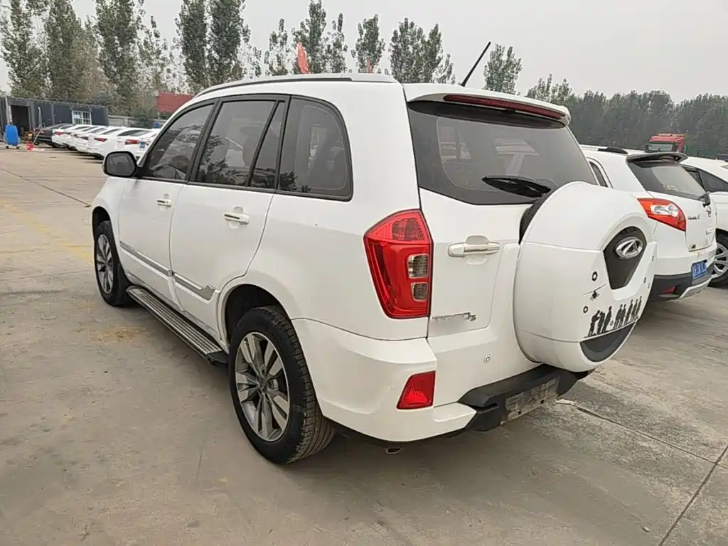 Chery Tiggo 3 2017 2016 1.6L CVT Smart Edition