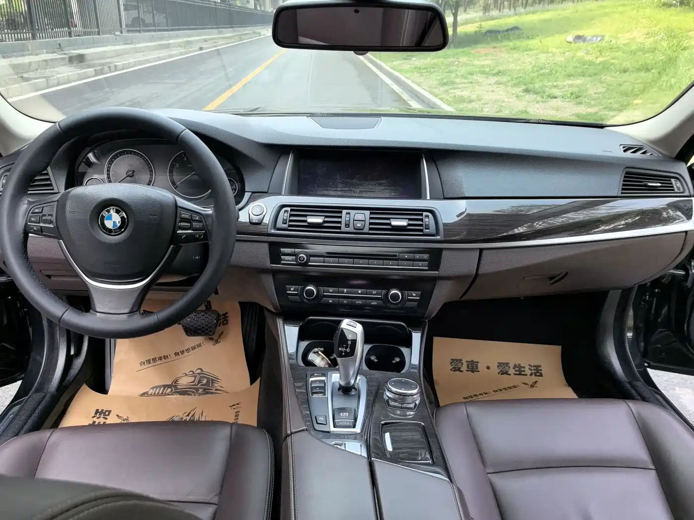 BMW 5 Series 2014 525Li Luxury Design Package фото 7