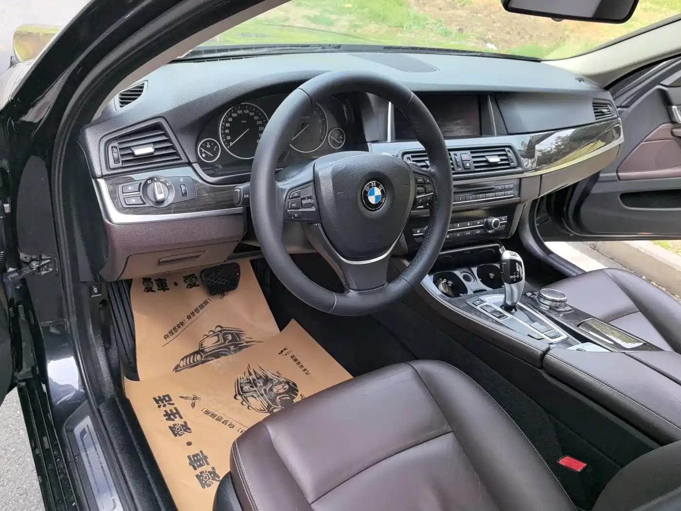 BMW 5 Series 2014 525Li Luxury Design Package фото 5
