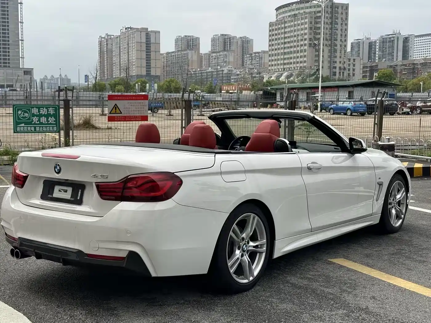 BMW 4 Series 2019 425i Convertible M Sport Package фото 5