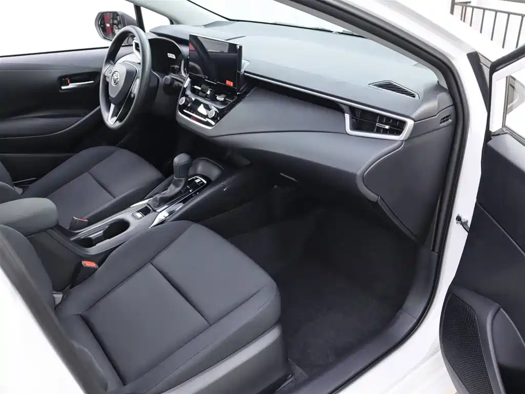 Toyota Corolla 2024 1.2T Elite Edition фото 13