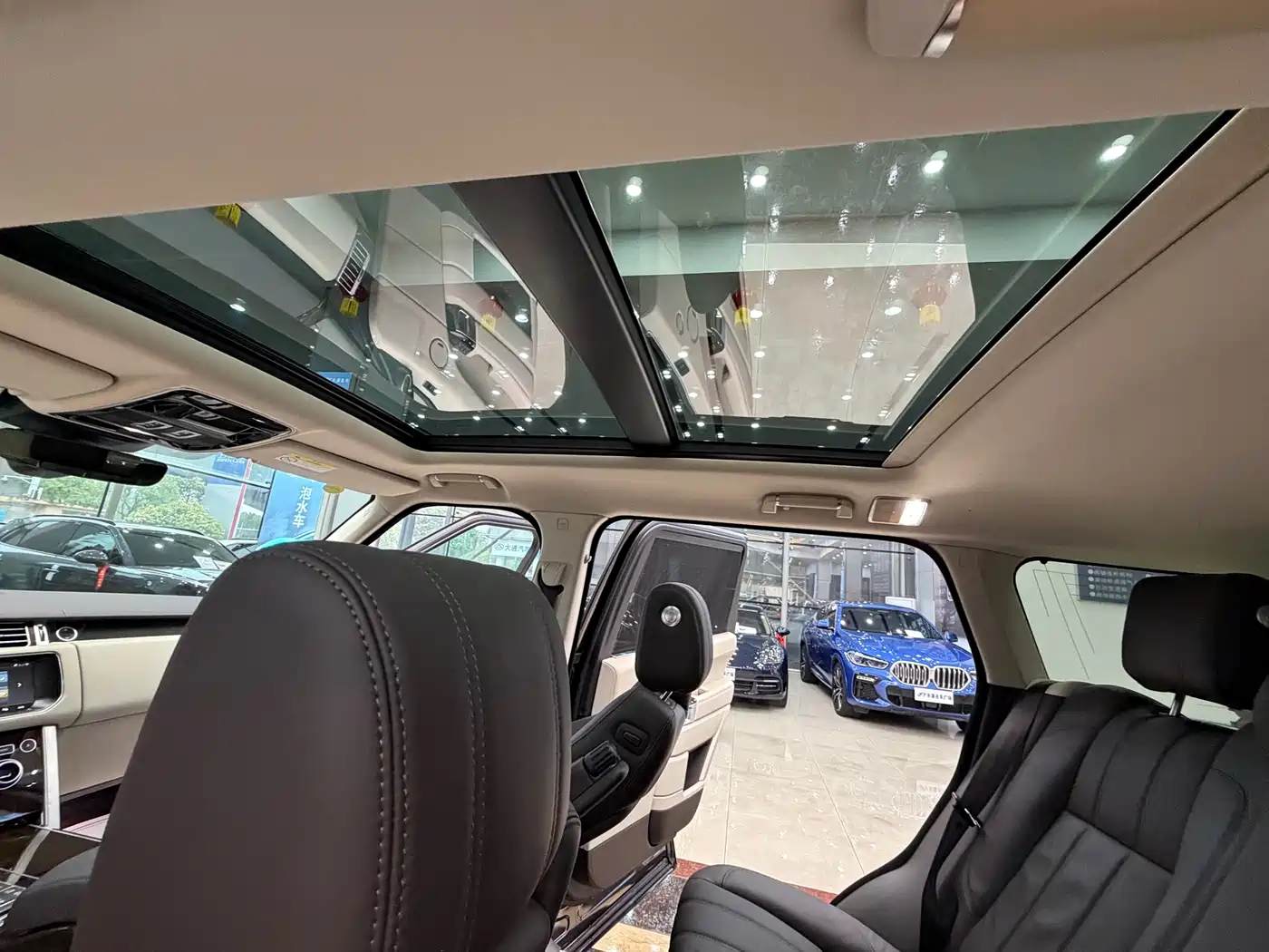 Land Rover Range Rover 2017 3.0 SC V6 Vogue LWB (Long Wheelbase) фото 14