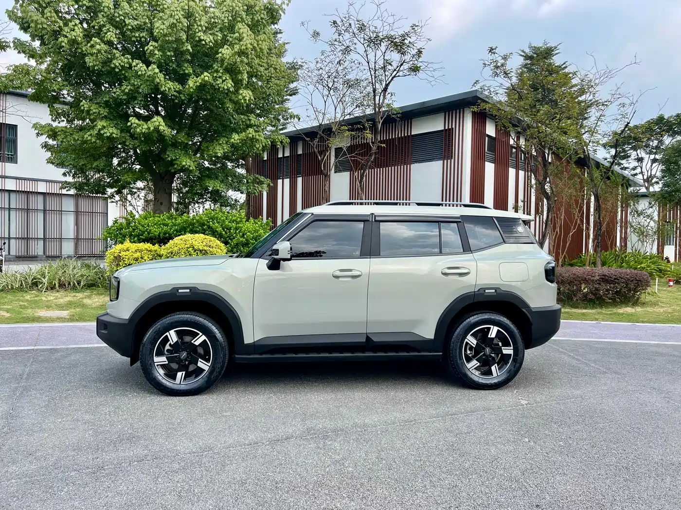 Jetour Freedom 2025 2025 1.5TD DCT Explorer