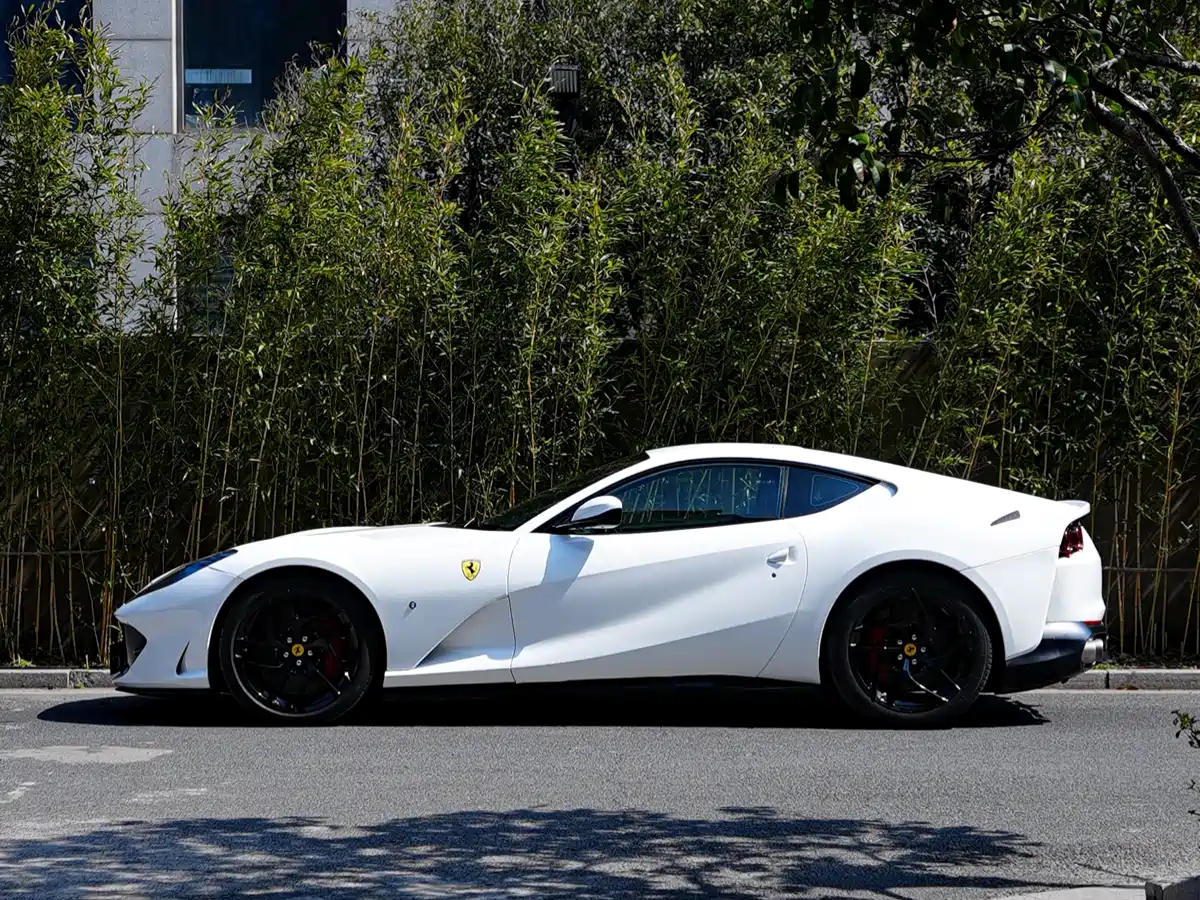 Ferrari 812 2017 6.5L Superfast фото 5
