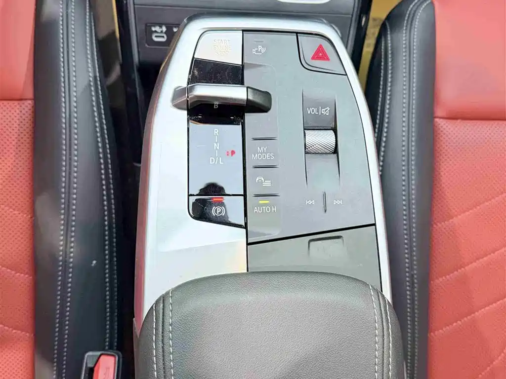 BMW X1 2023 sDrive20Li X Design Package фото 11
