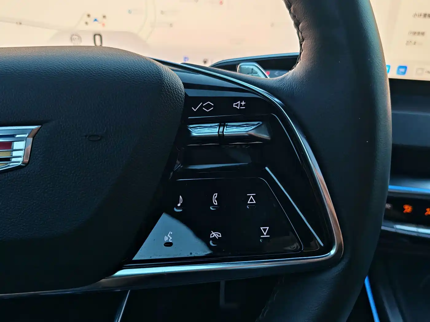 Cadillac XT5 2025 2025 Model 2.0T Platinum