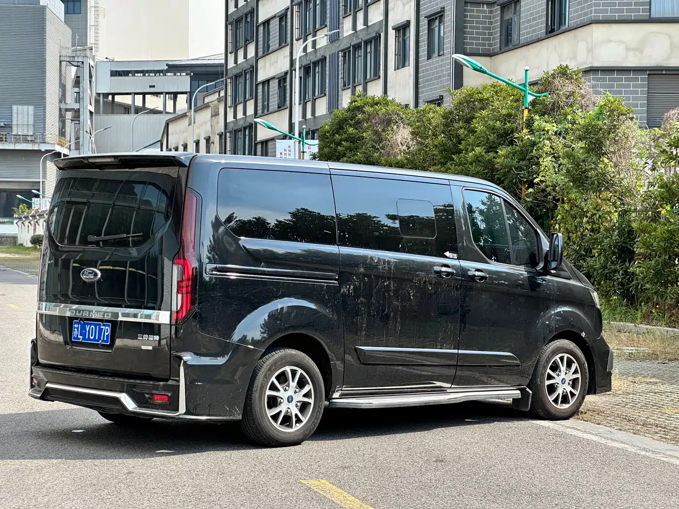 Ford Tourneo 2024 2024 Model 2.0T Auto Supreme Plus Edition