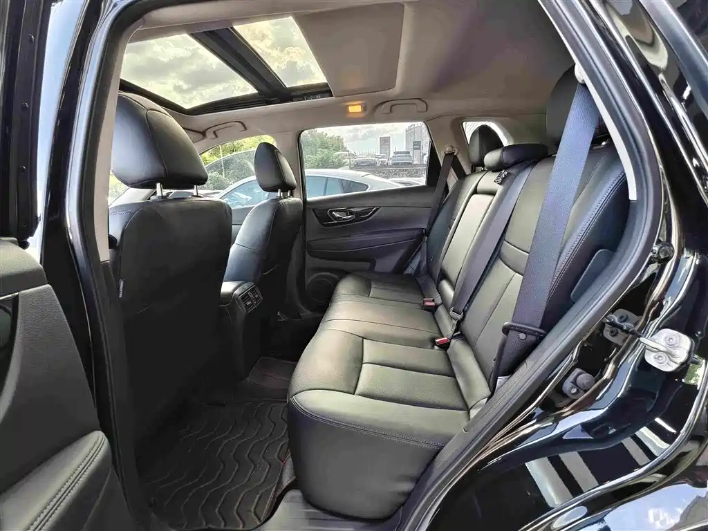 Nissan X-Trail, миниатюра 5