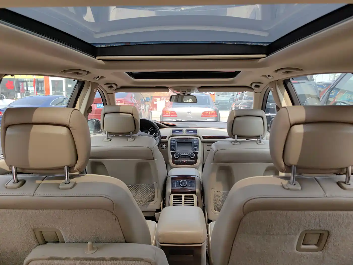 Mercedes-Benz R-Class 2011 R 350 L 4MATIC фото 11