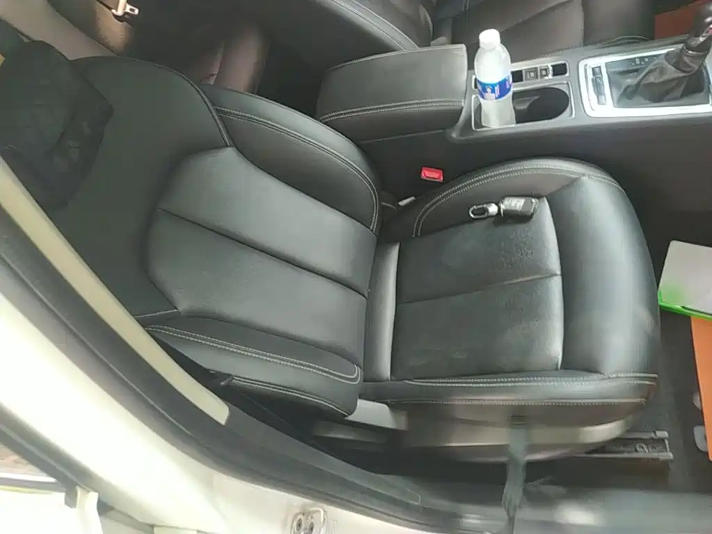 Photo 25 - Roewe i6