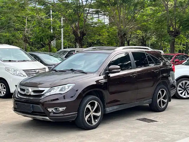 BYD BYD S7 2016 2.0T Automatic Premium Model
