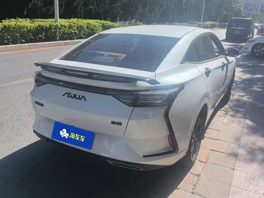 2025 Dongfeng Aeolus Yixuan