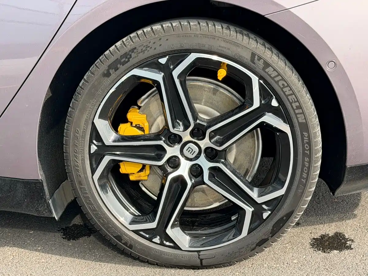 XIAOMI CAR XIAOMI SU7