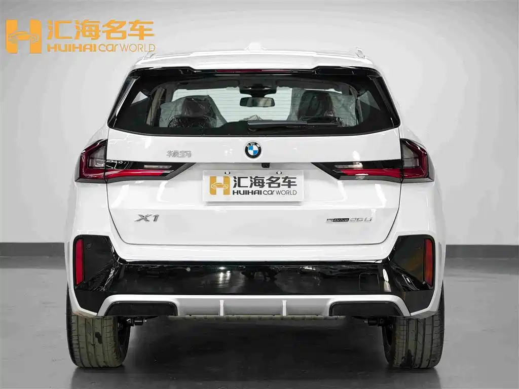 2026 BMW X1