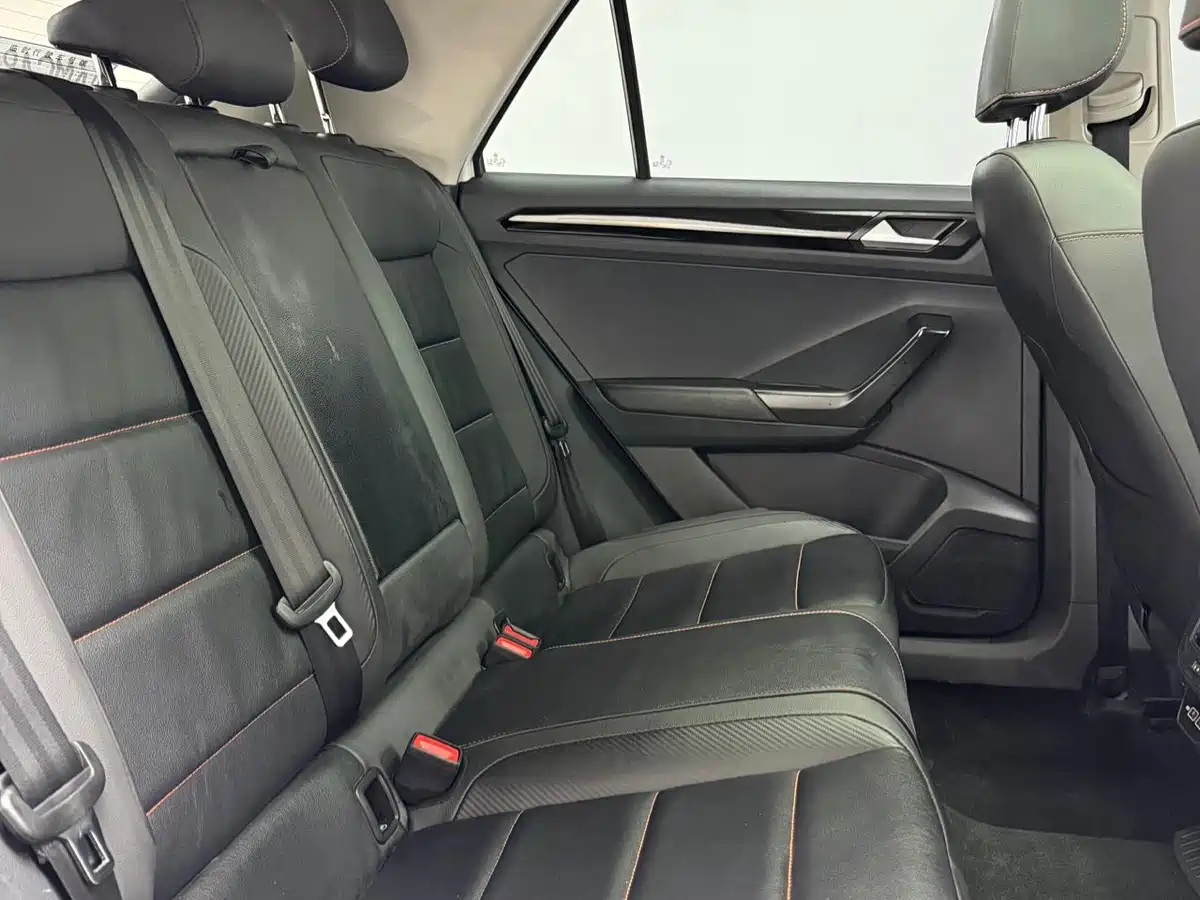 Volkswagen T-ROC 2021 280TSI DSG 2WD Comfort Smart Connect Edition фото 13
