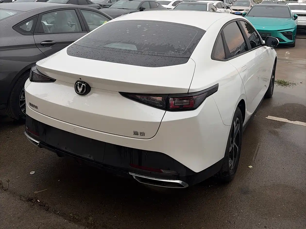 Changan Yida 2023 2023 Blue Whale NE 1.5T GDI DCT Exclusive
